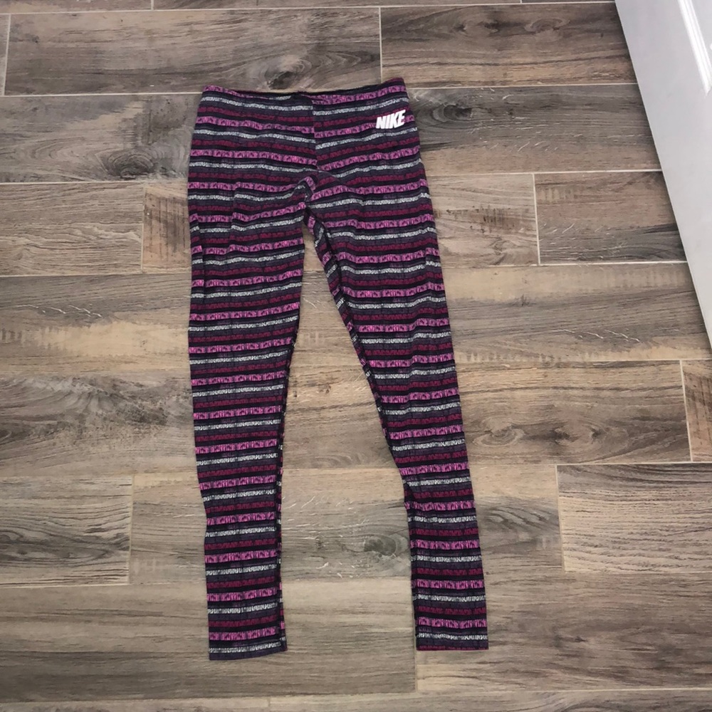 Nike leggings